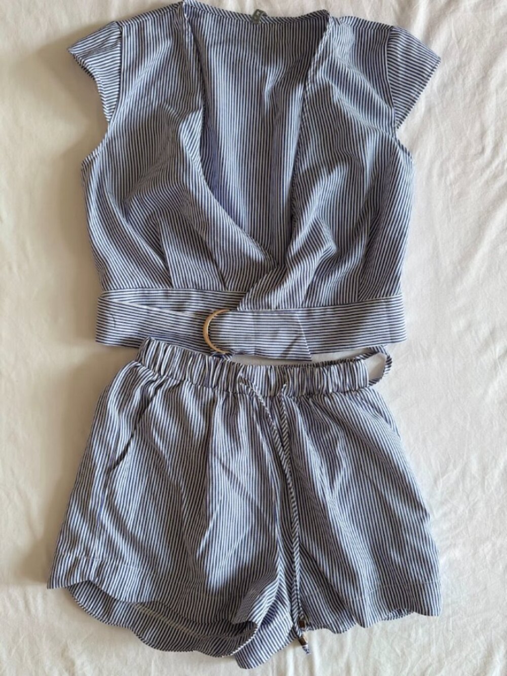 Amiani Blue & White Striped Two-Piece Wrap Set Crop Top & Shorts - Small